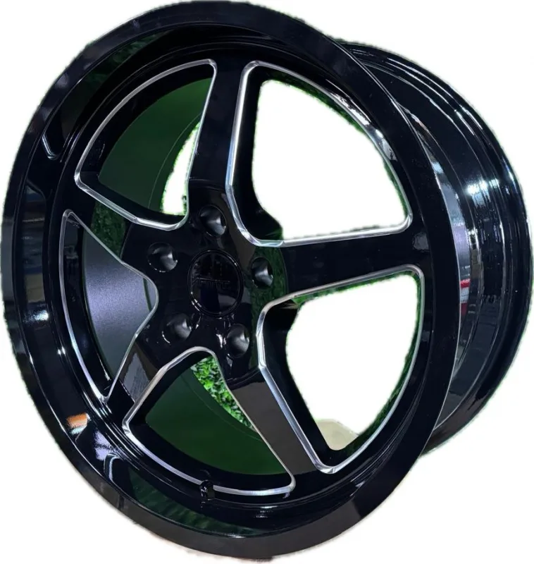Llanta Zr007 Aro 18 5/108 ET 38 Ancho 8