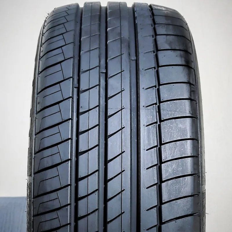 Neumático 315/35R21 Kapsen Rs26 111W XL